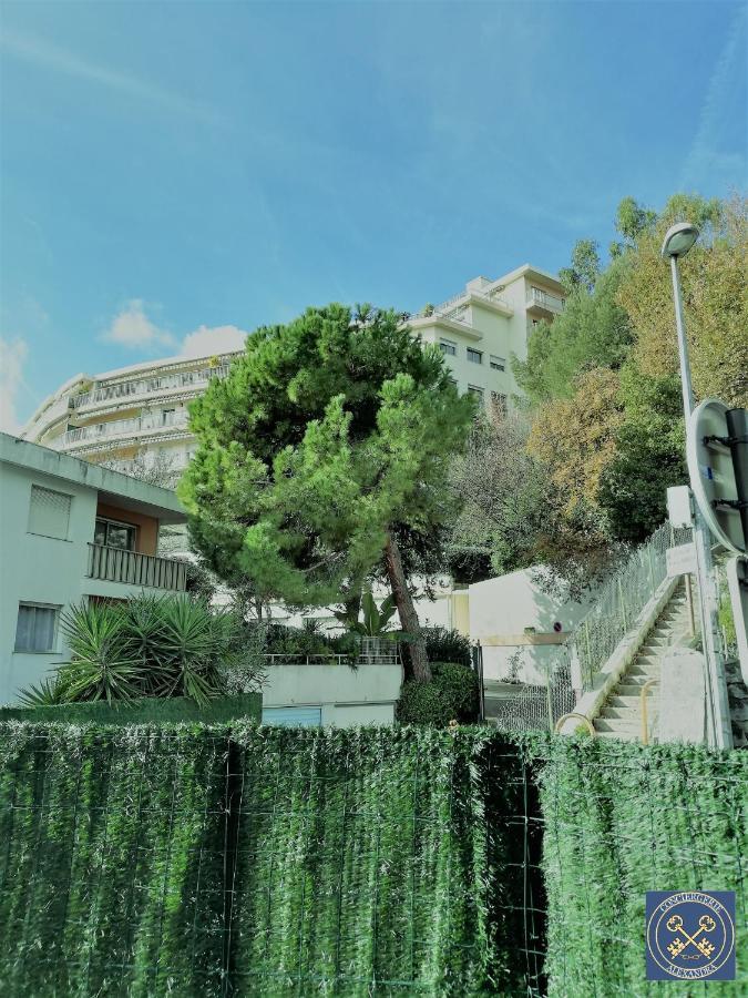 Nice View Jolie Studio Avec Jardin Εξωτερικό φωτογραφία