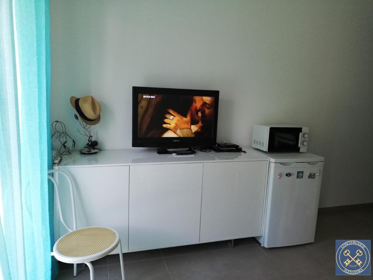 Nice View Jolie Studio Avec Jardin Εξωτερικό φωτογραφία